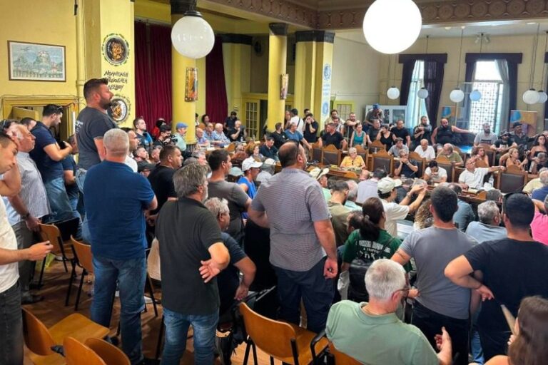 Δυναμική κινητοποίηση στη Μυτιλήνη για την κτηνοτροφία της Λέσβου